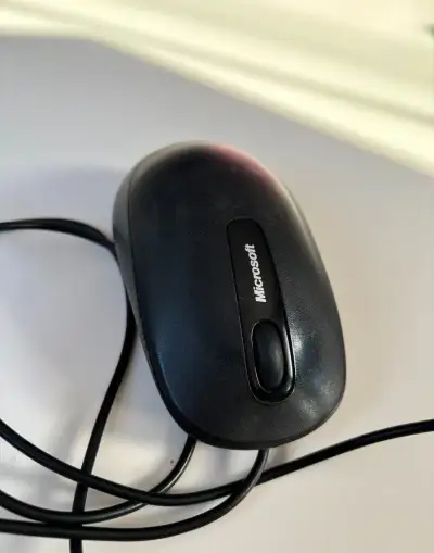Microsoft laserová myš