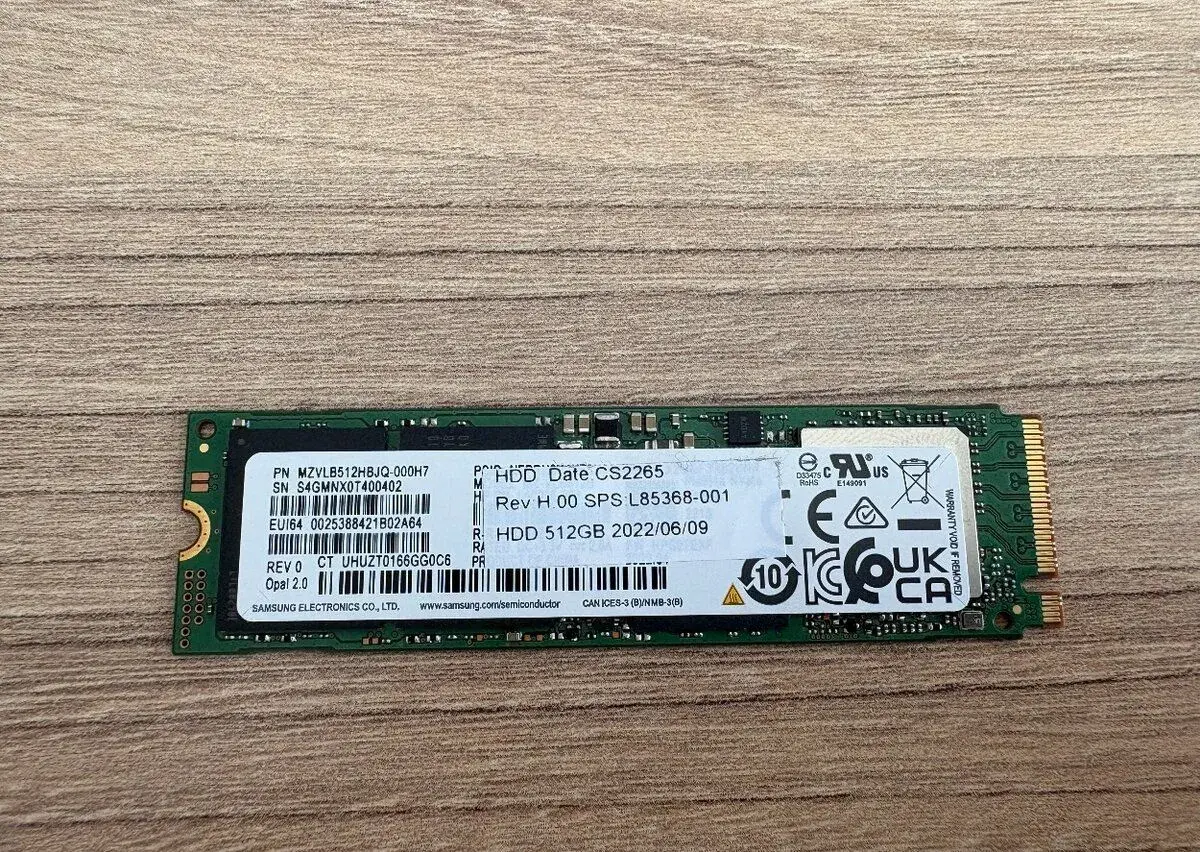Samsung PM981a 512GB NVMe M.2 SSD – 96 % zdraví
