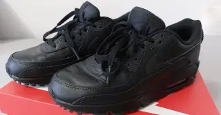 Nové Nike Air Max 90, černé, vel. 41, original