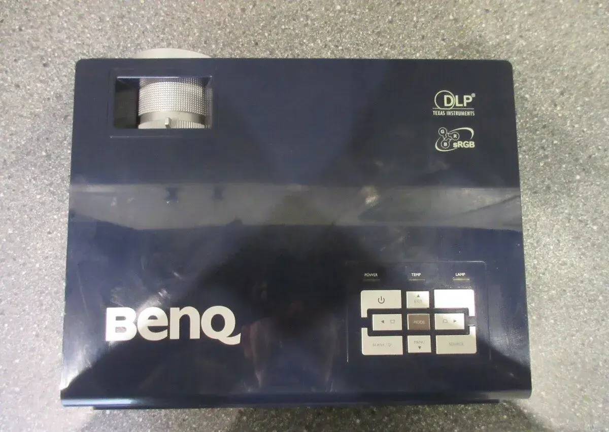 BENQ-MP620c