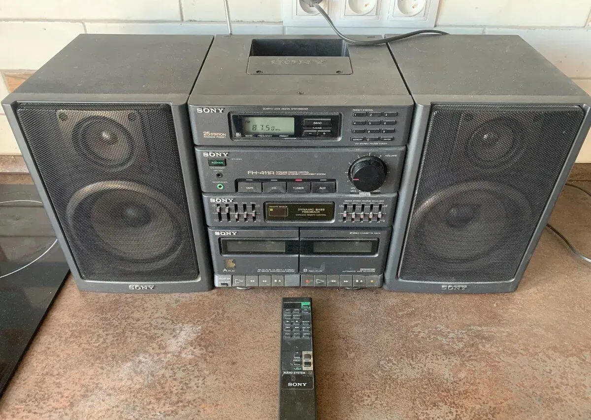 Retro Hifi věž SONY, s origo dálkovým ovládáním