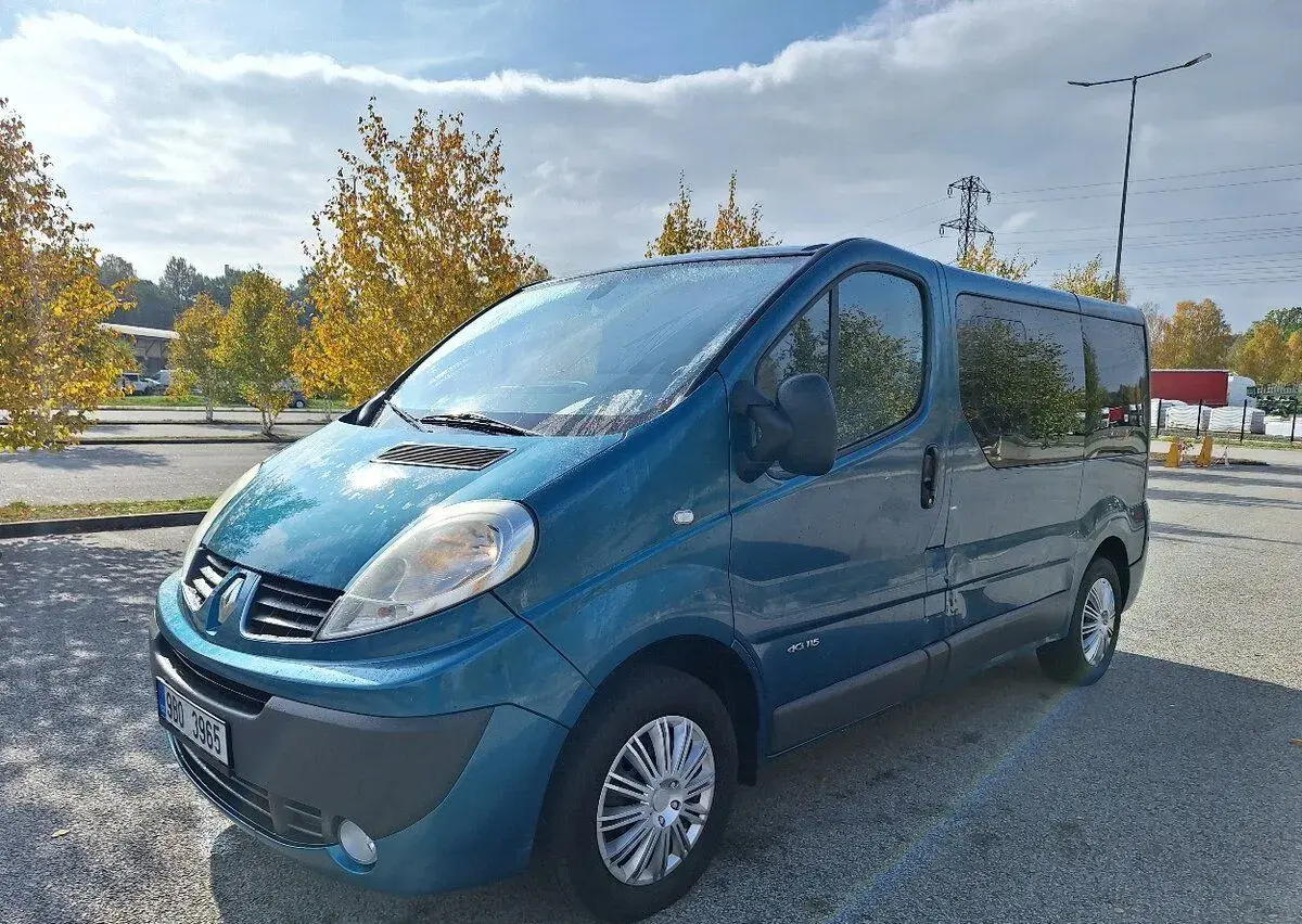 Renault Trafic – 2010, 297 306 km