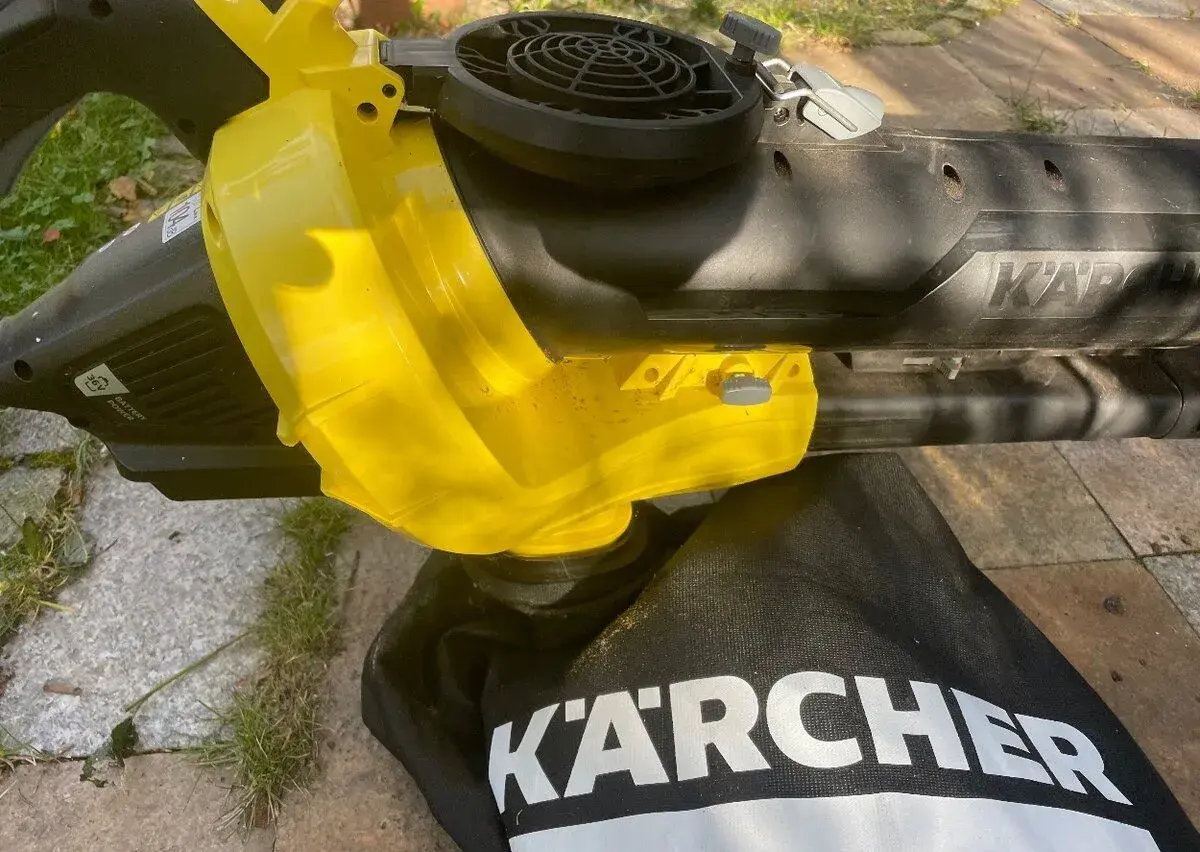 Vysavač listí Karcher+drtic