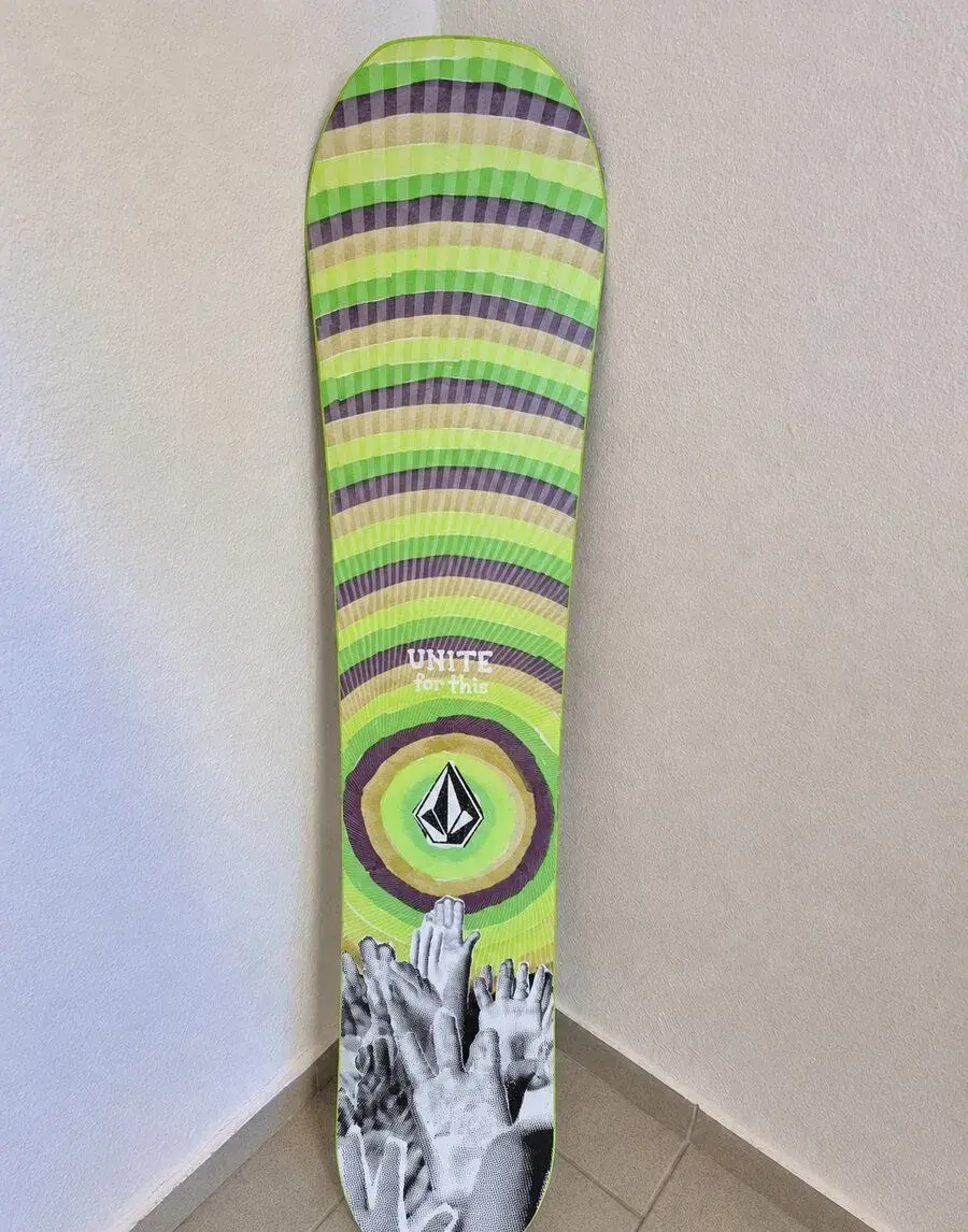 Dětský snowboard Nitro/Volcom