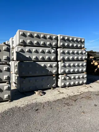 Betonové bloky - různé rozměry