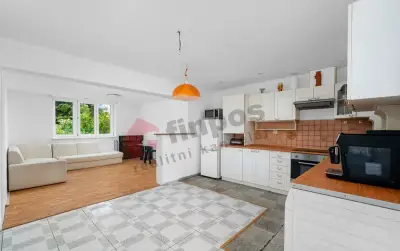 Prodej rodinného domu 185 m2, Újezd u Černé Hory, okr. Blans