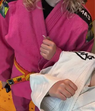 RUZOVE KIMONO JUDO