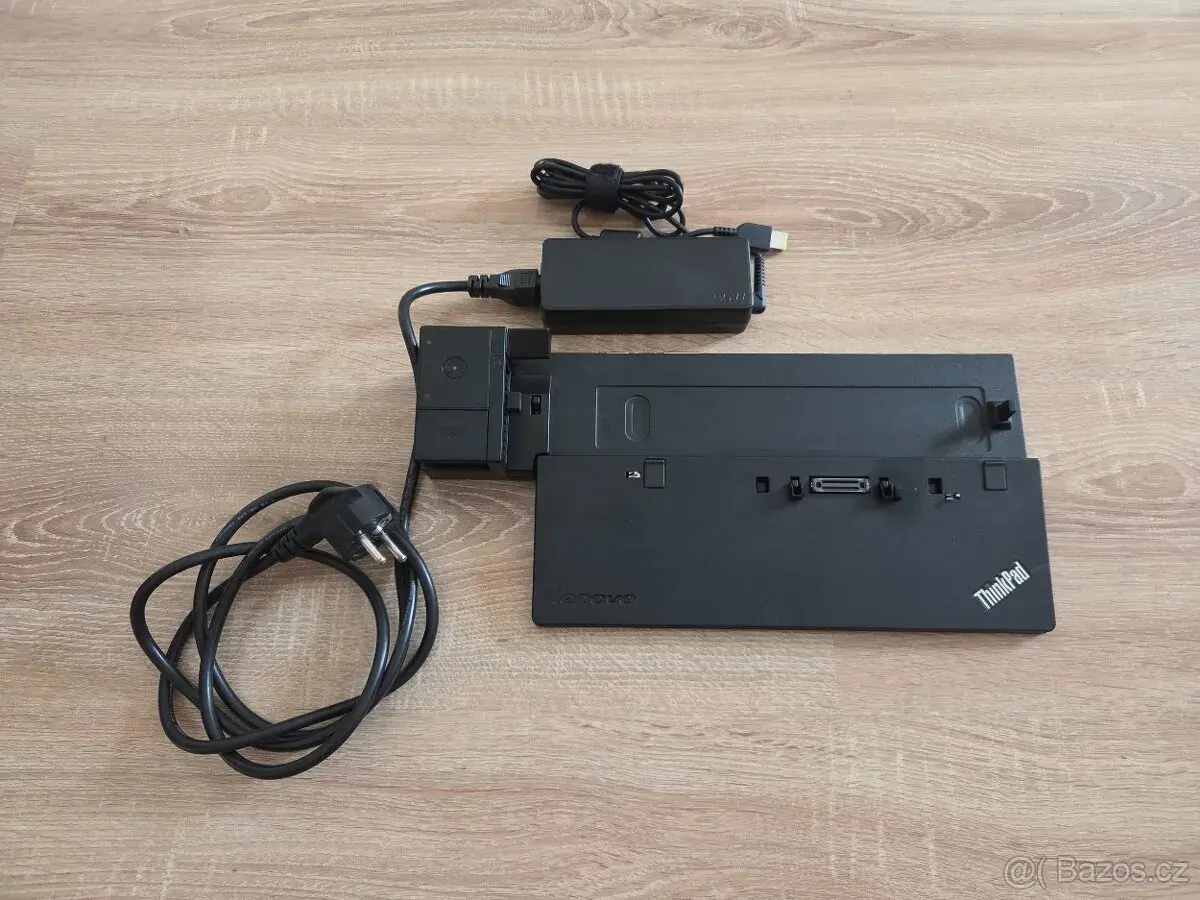 Dokovací stanice Lenovo 40A1