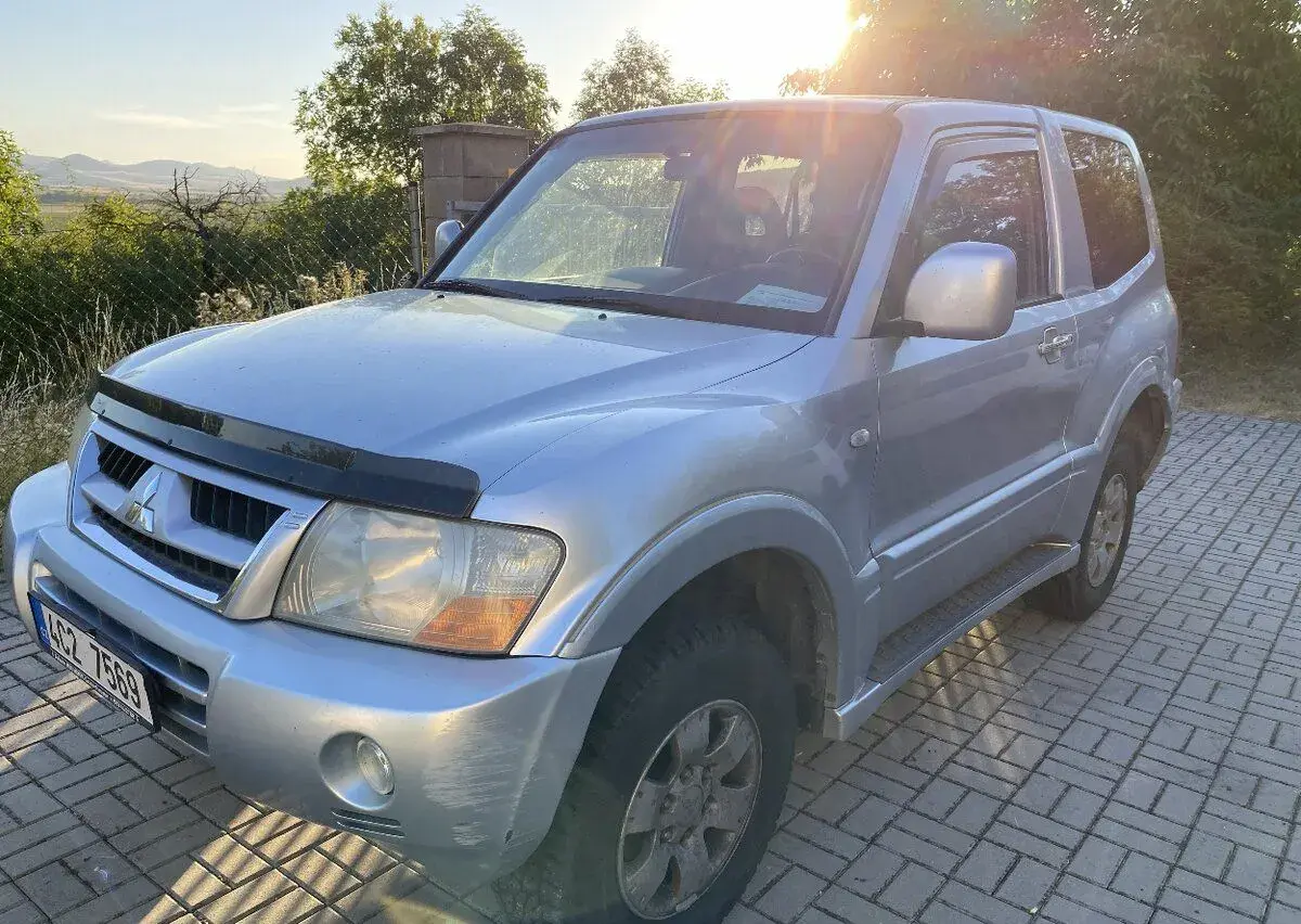 Mitsubishi Pajero – 2003, 259 000 km