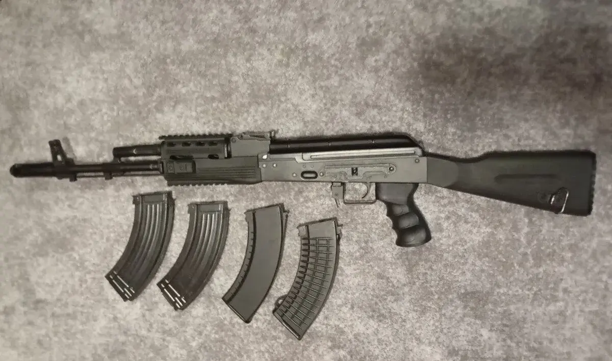 Airsoft CYMA AK74 Tactical (Cm.048a) NEFUNKČNÍ