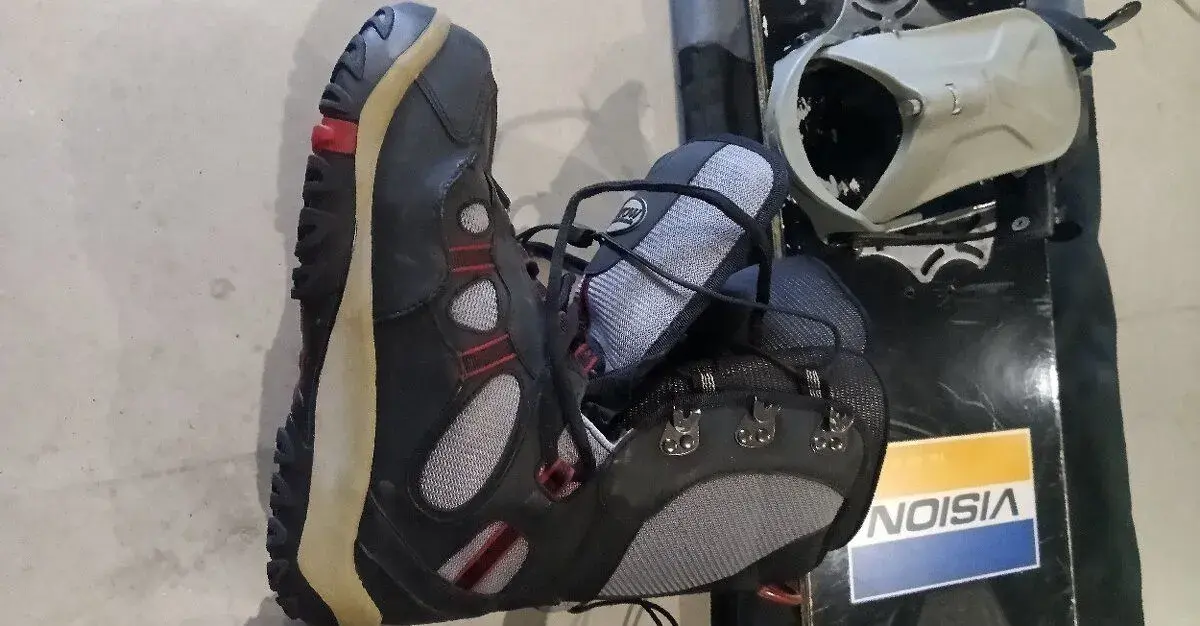 Boty na snowboard velikost 45