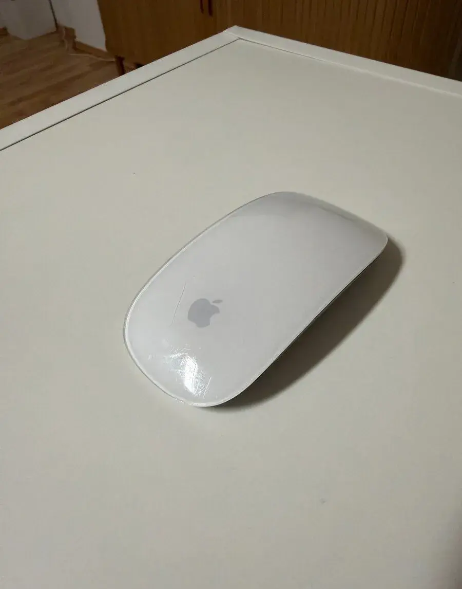 myš Apple Magic Mouse 2, model A1657