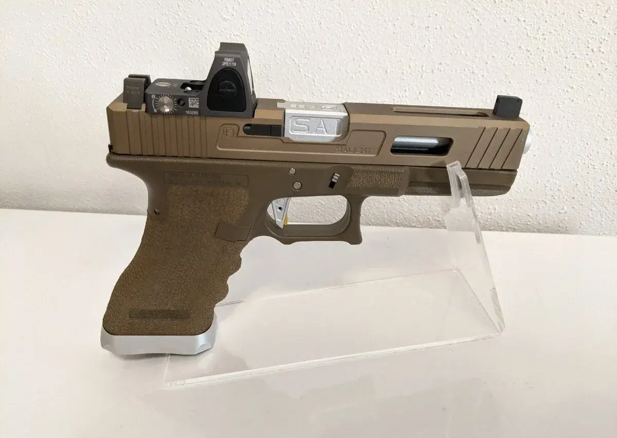 TM G17 (SAI RMR Tan)