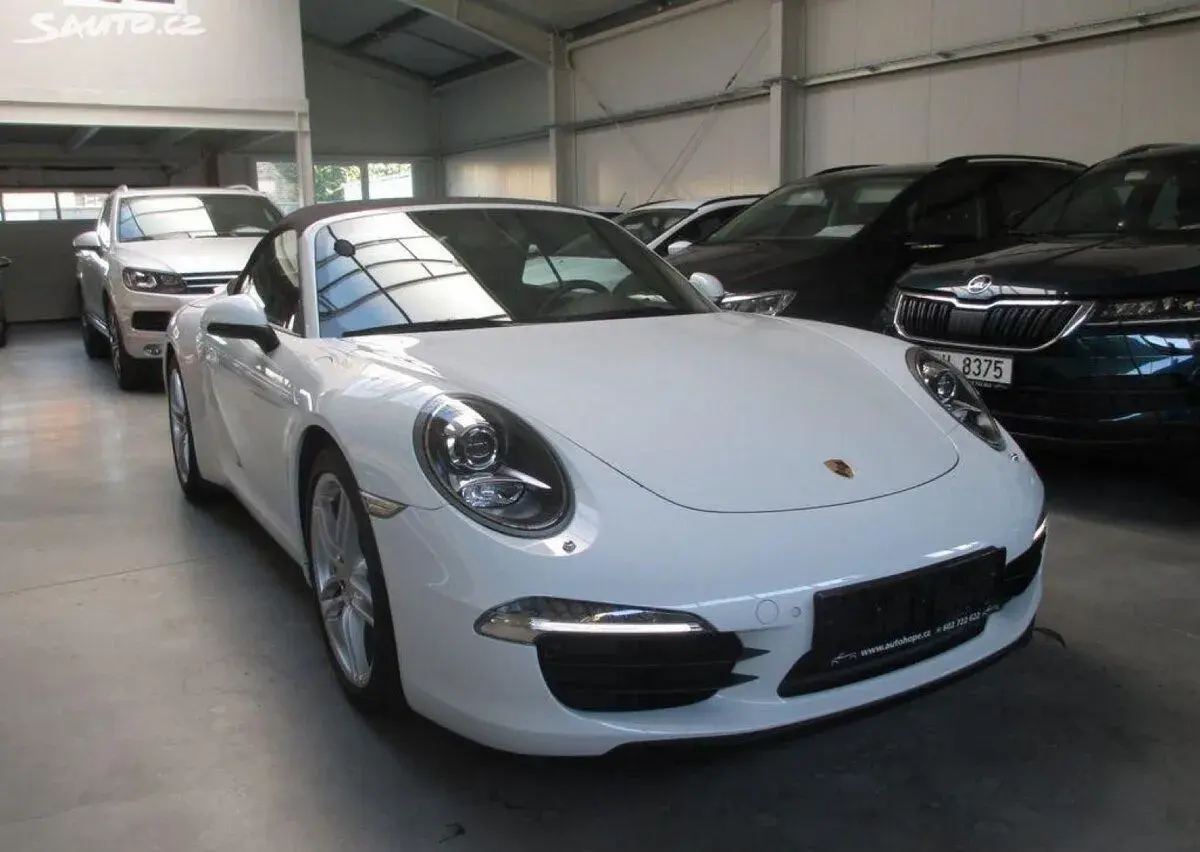 Porsche 911 – 9 500 km