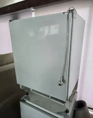 Vestavěná lednice
