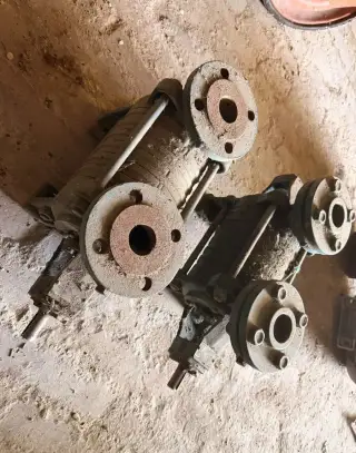 Čerpadla, motory,