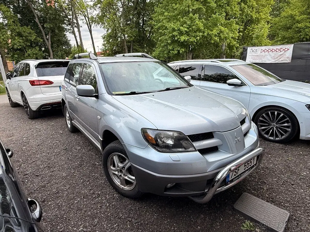 Mitsubishi Outlander – 2003