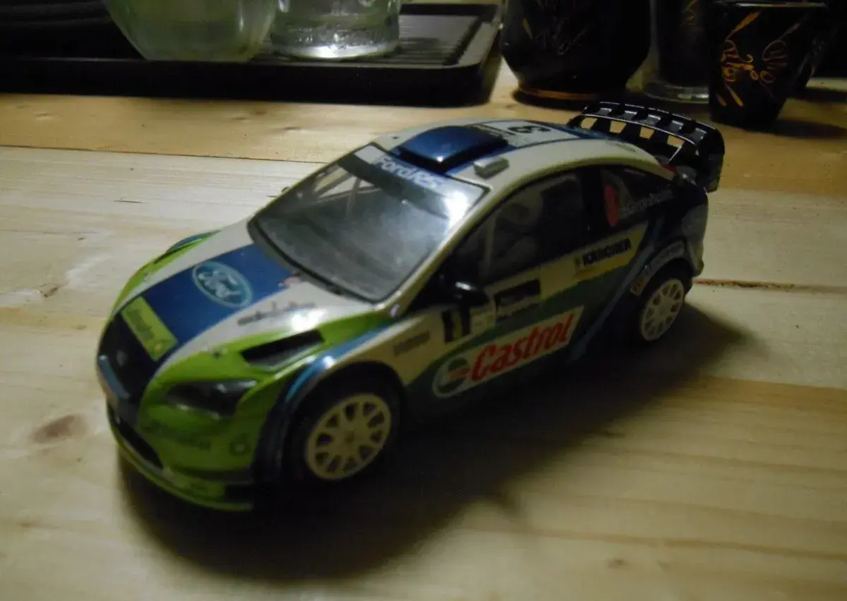 Autodráha,autíčko Scalextric