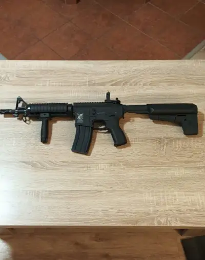 AEG Delta Armory AR15 CQB-R Charlie