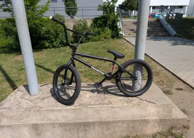 BMX PREMIUM Subway FC