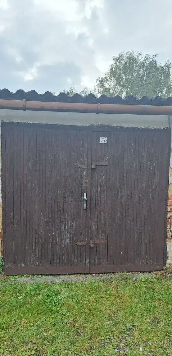 Pronájem garáže