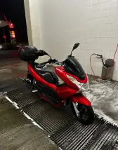 Honda pcx 125