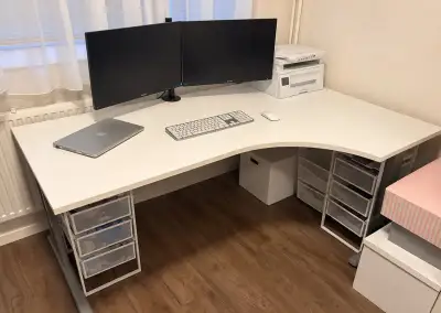 Rohový kancelářský stůl AJ Produkty FLEXUS – 180 × 120 cm
