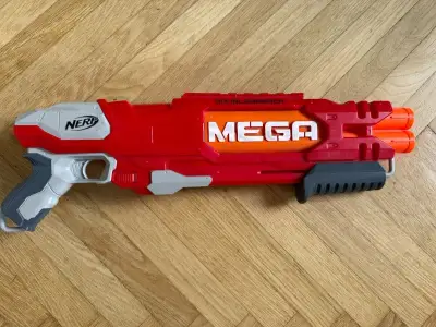 Hasbro Nerf Mega Doublebreach