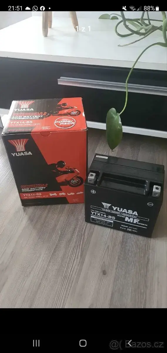 Motocyklová baterie Yuasa YTX14-BS AGM