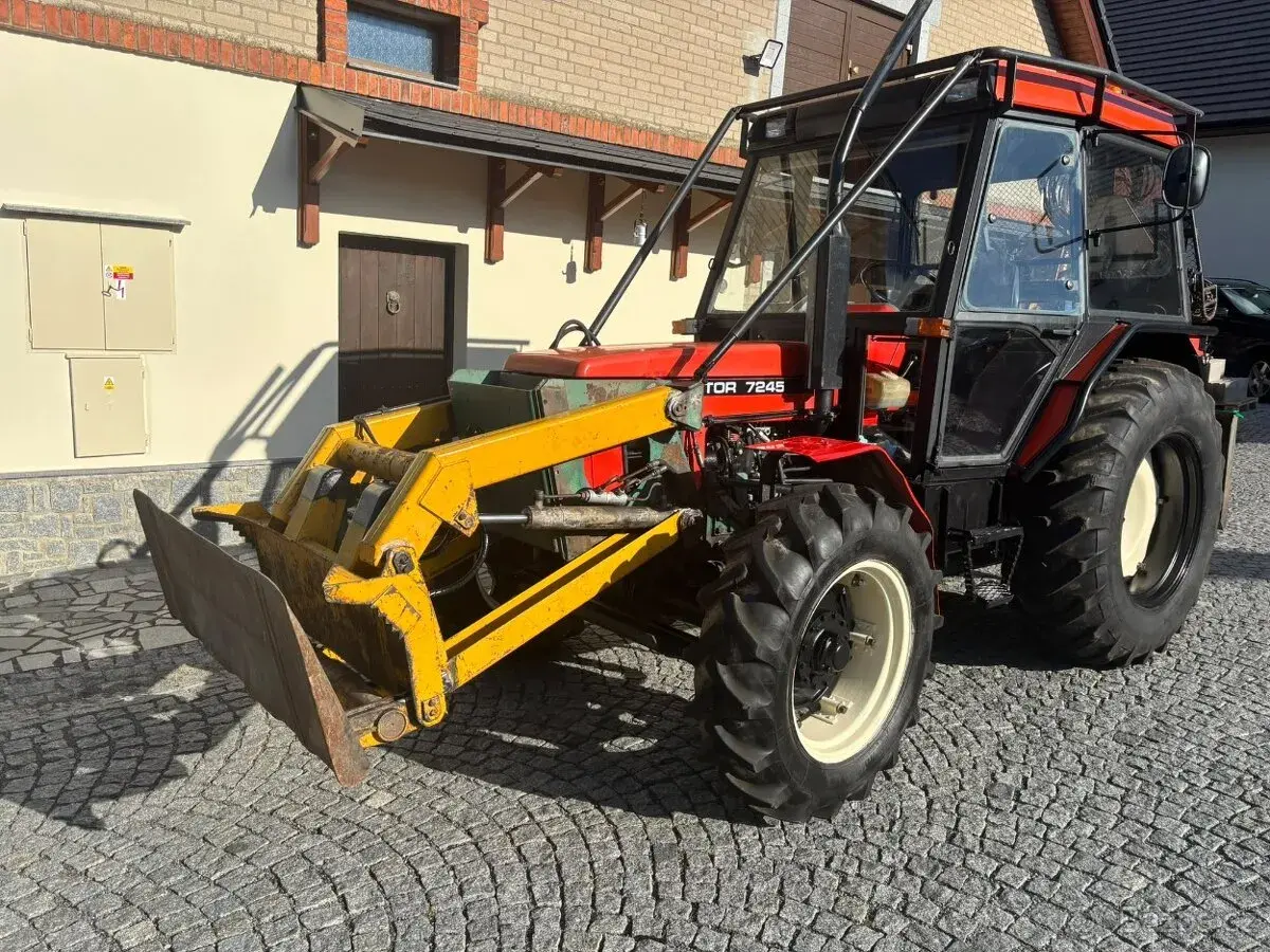Zetor 7245 UKT s lesní nástavbou PTR Třeboň