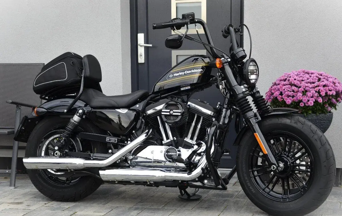 Harley Davidson Forty Eight Special - CZ původ / 9.000 km