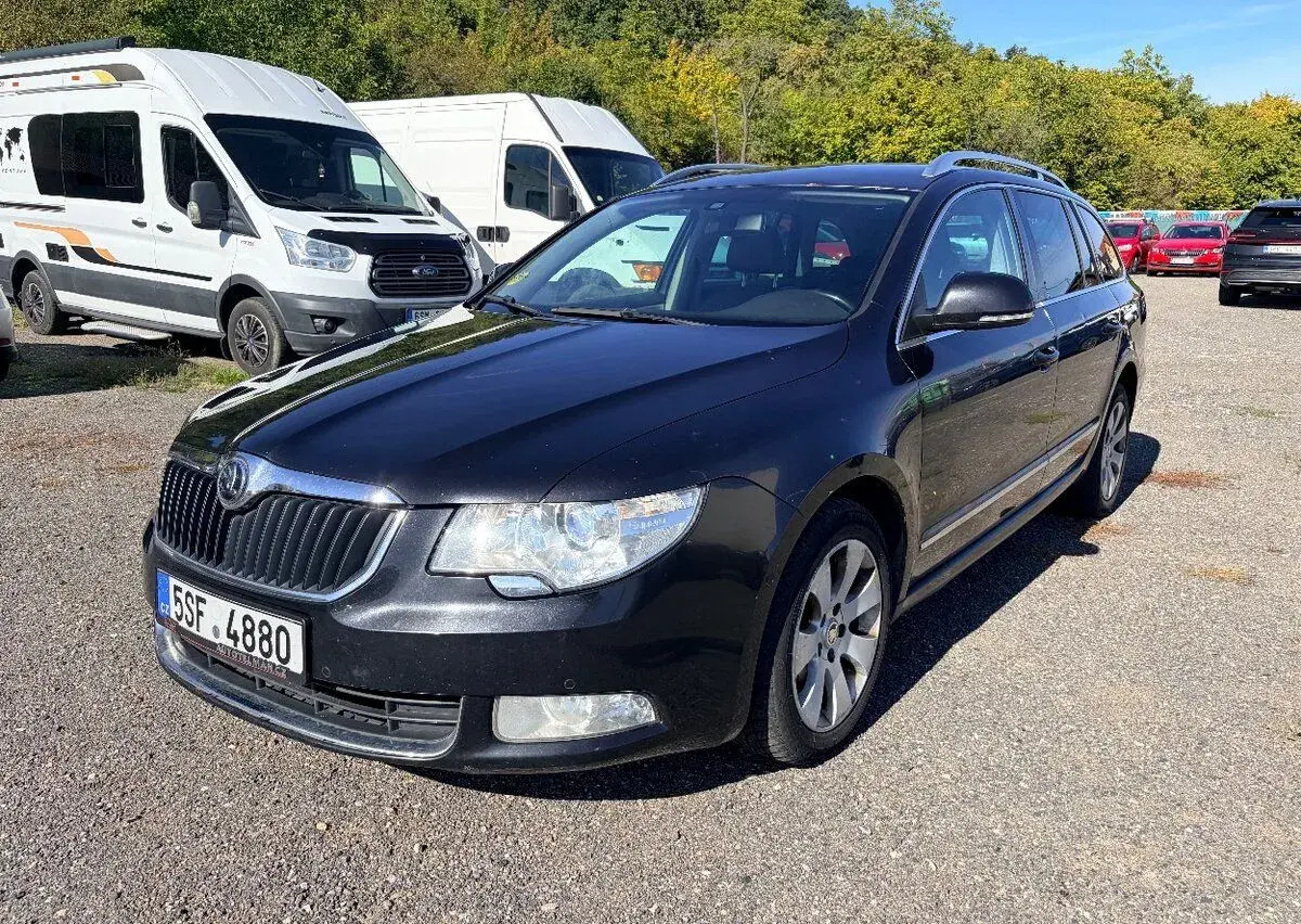 PRONÁJEM VOZU ŠKODA SUPERB II 2.0 TDI