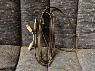 KABEL - REDUKCE JACK 3,5 - LIGHTNING + AUX