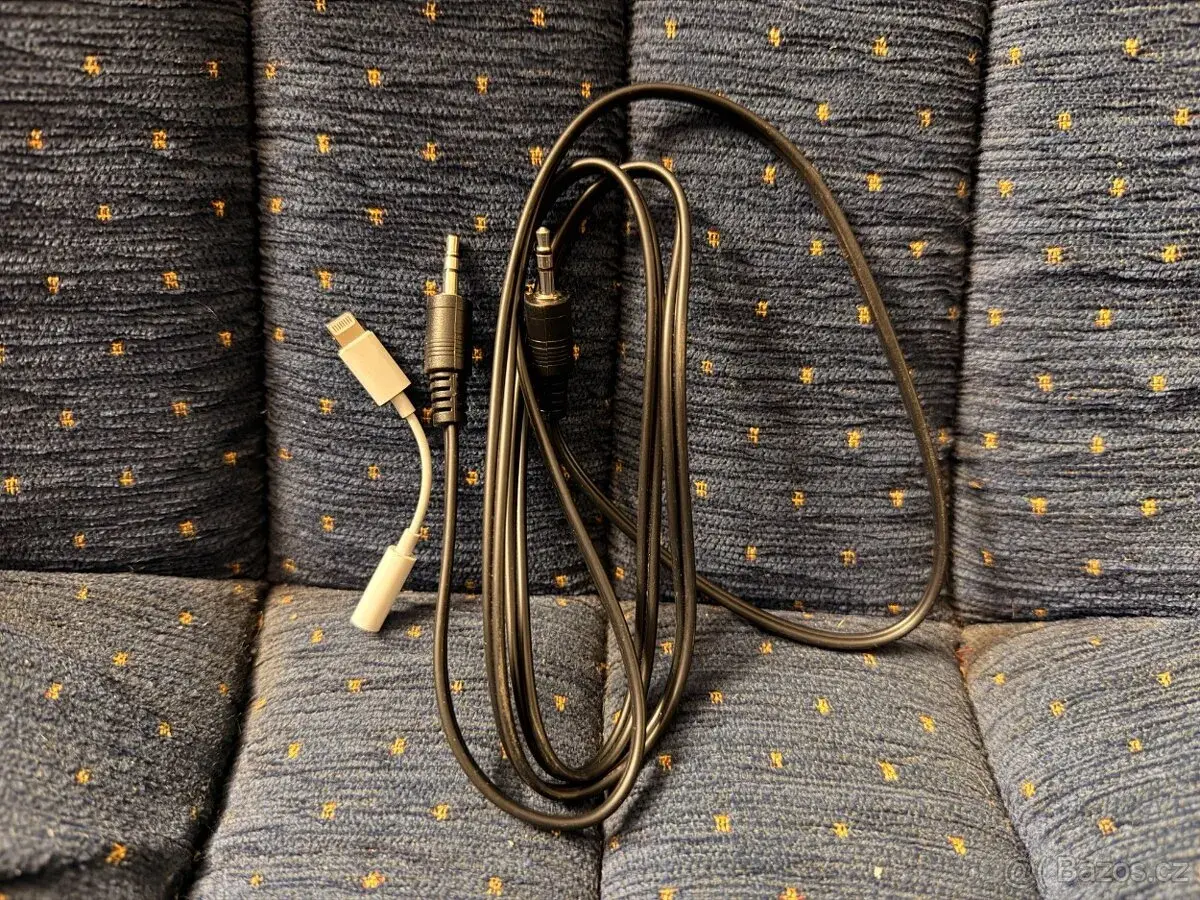 KABEL - REDUKCE JACK 3,5 - LIGHTNING + AUX