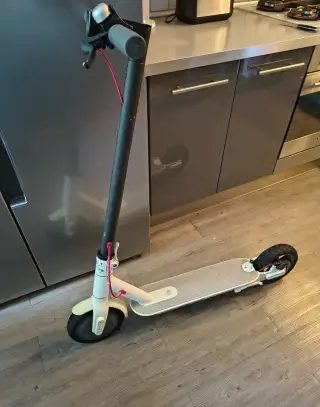 Elektrokoloběžka Xiaomi M365