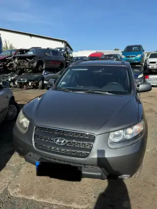 Hyundai Santa