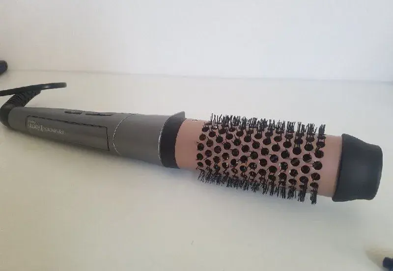Nahŕívací kartáč Remington