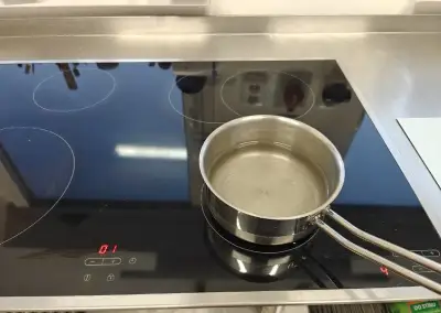 Indukční varná deska Miele