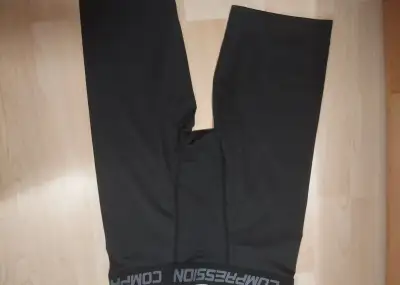 Kompresní kraťasy