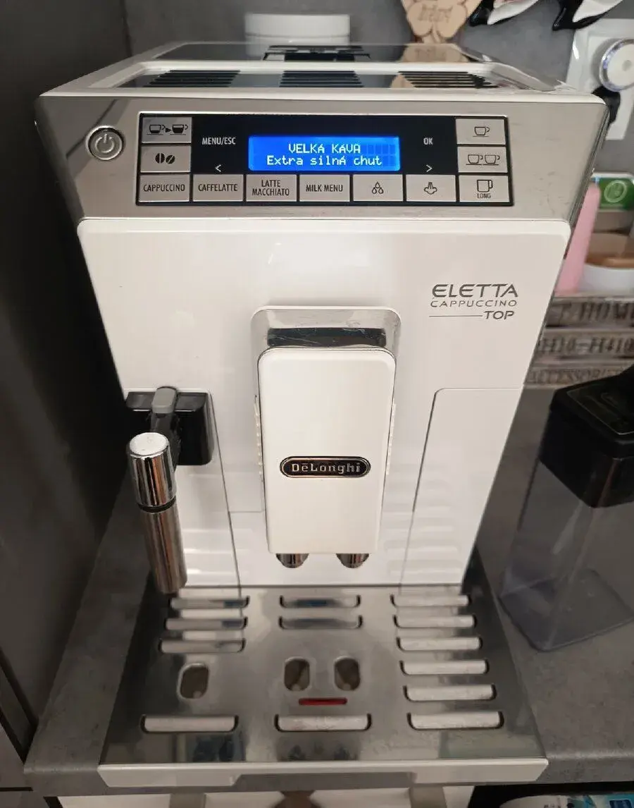 Kávovar DeLonghi