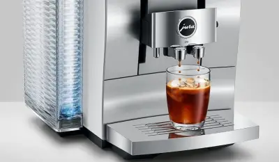Jura Z10 Aluminium cold brew STAV