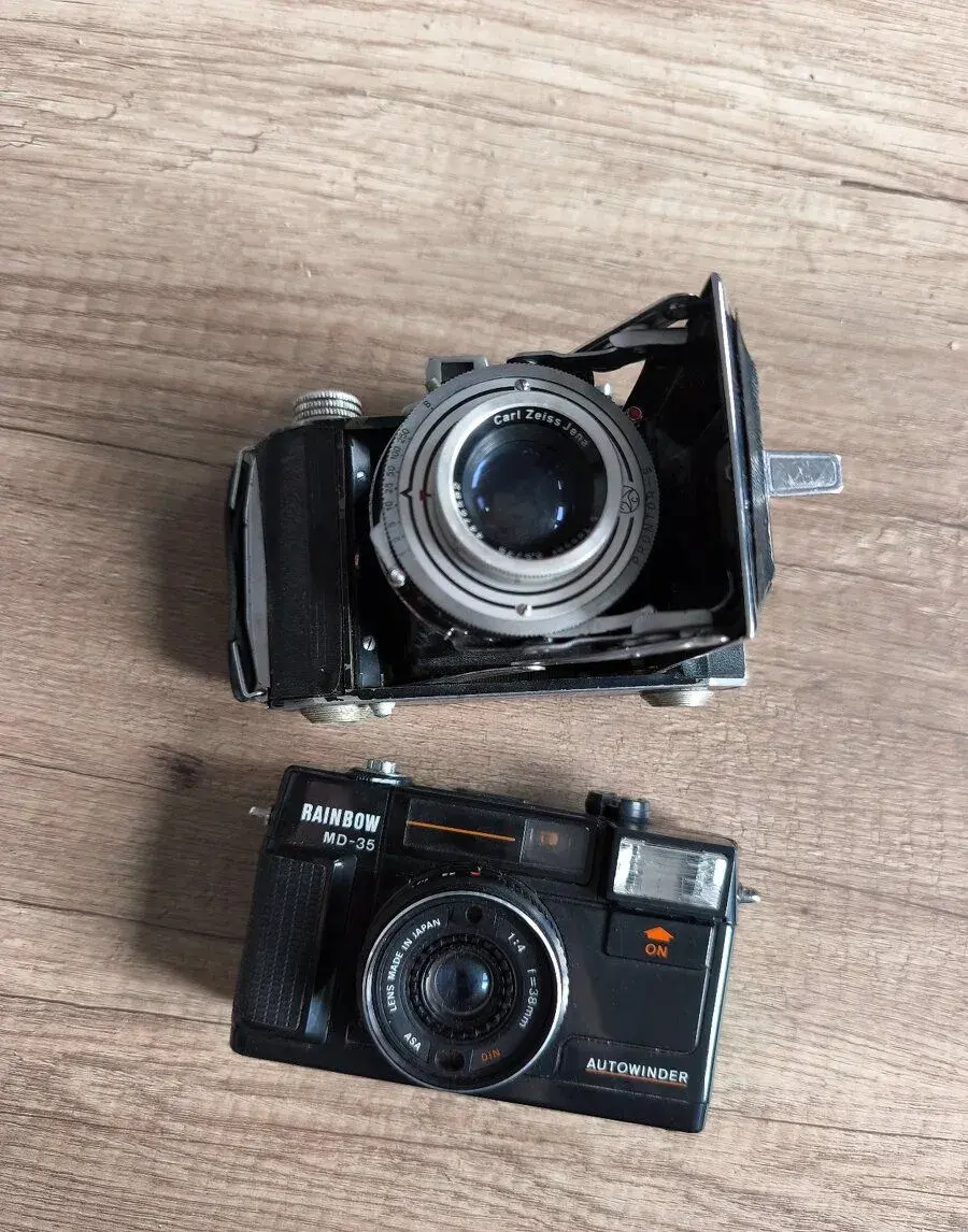 Vintage fotoaparáty – Rheinmetall (Carl Zeiss Jena) + Rainbo