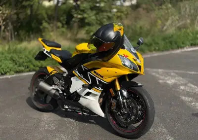 Yamaha yzf-R6