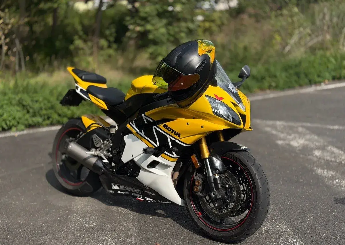 Yamaha yzf-R6