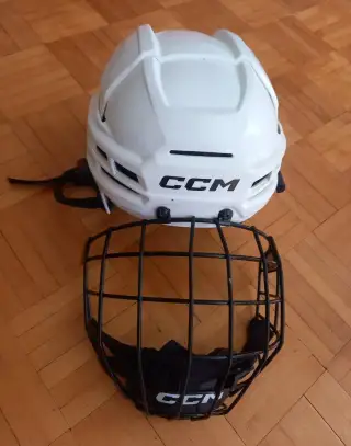 Hokejová hráčská helma Tacks 720 Combo S