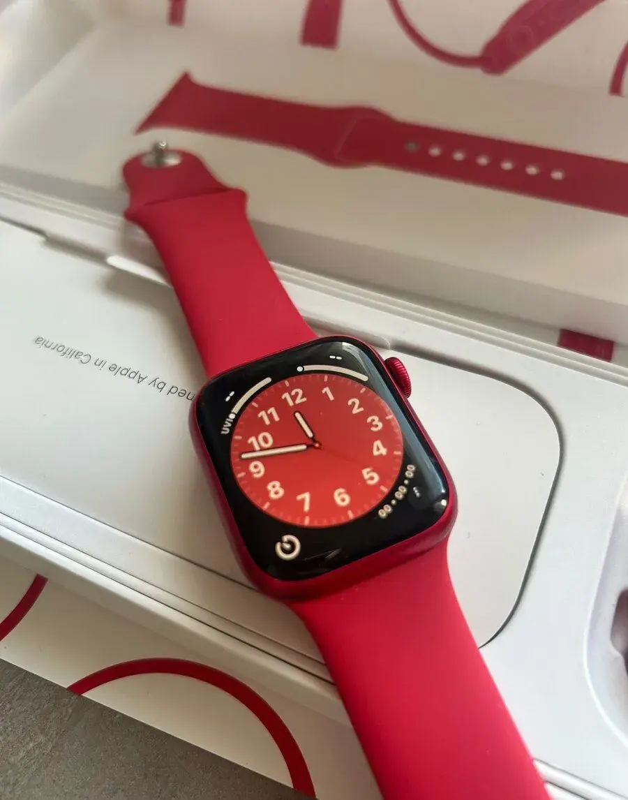 Apple Watch Series 9 - 41mm / baterie 100%