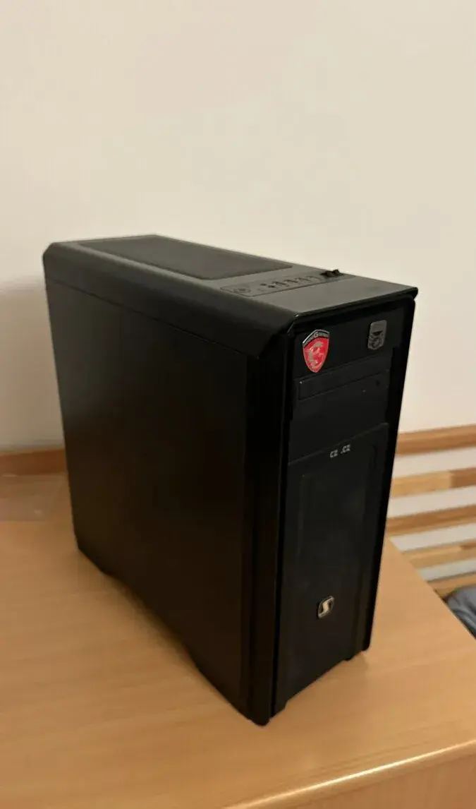 PC Bedna/case SilentiumPC s 3 ventilátory