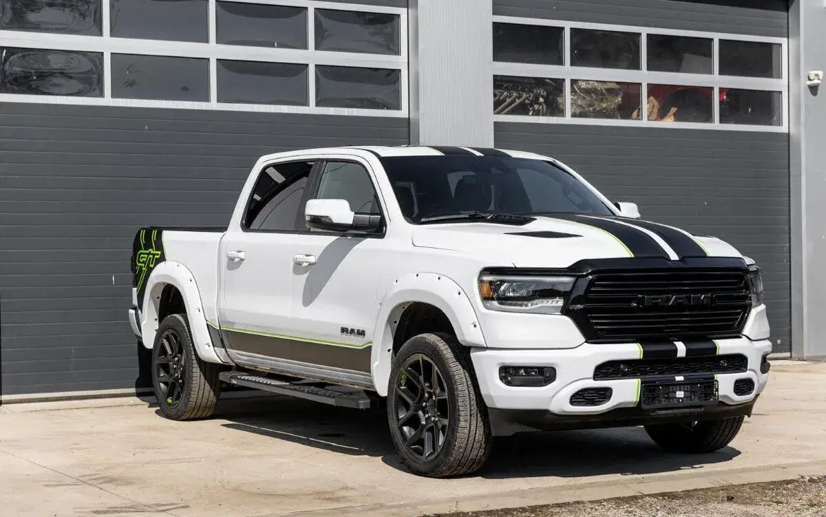 Dodge RAM – 2023, 20 000 km