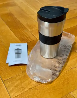 Nový, nepoužitý termohrnek De'Longhi