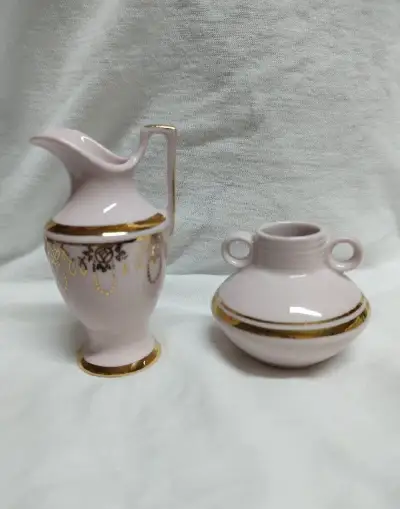 Růžový porcelán